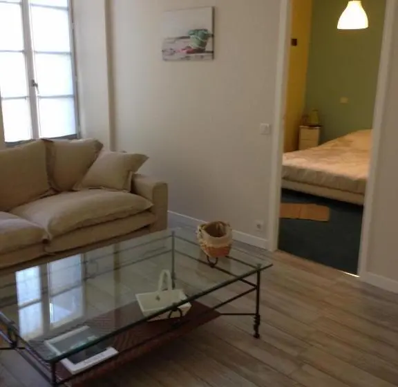 １階の１ベッドルームアパートメント, Appartements D'hôtes Santa Giulia