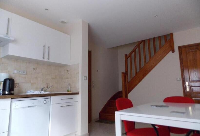 דירת חדר, Le Haut Val Résidences