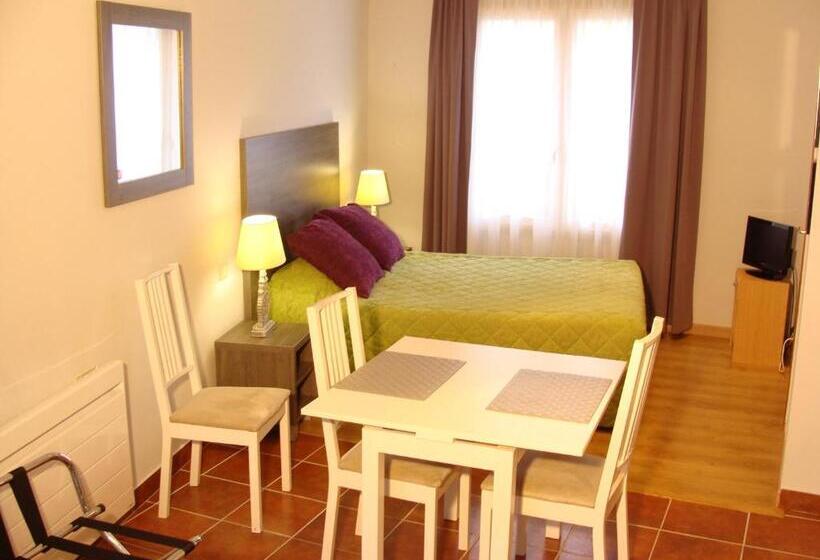 スタンダードスタジオ, Le Haut Val Résidences