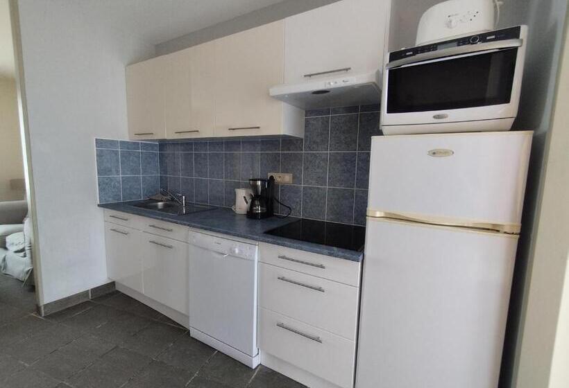 דירת שלושה חדרים, Le Haut Val Résidences