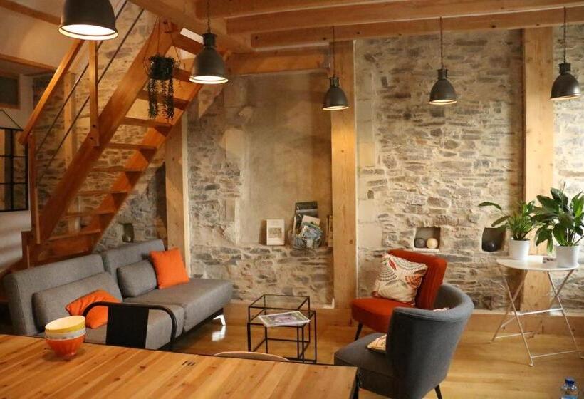 شقة غرفة واحدة, Loire Escale