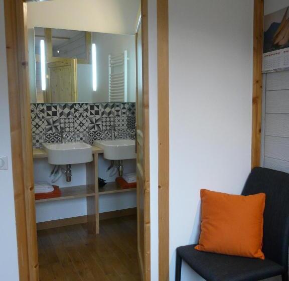 غرفة قياسية, Loire Escale