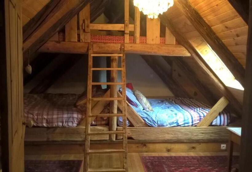 Семейный Номер, Gite Du Bois De L'ours