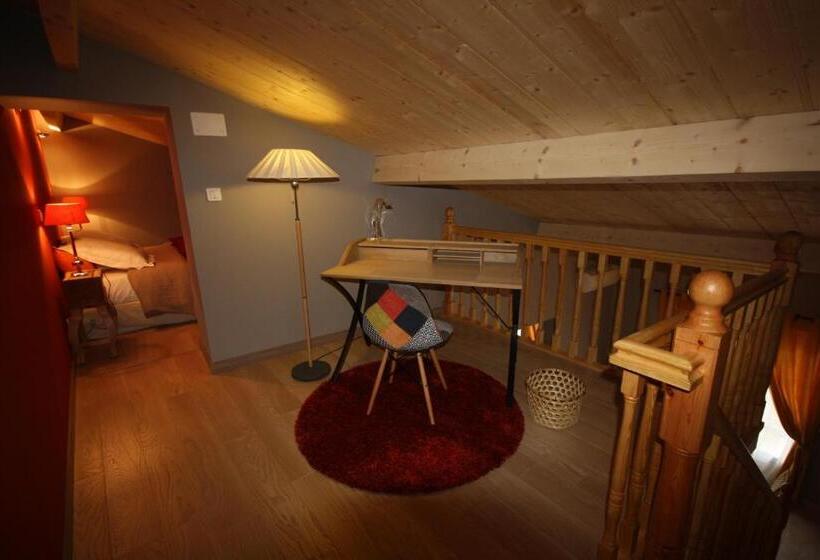 带1个卧室的带阳台的公寓, La Gourgasse Vieille