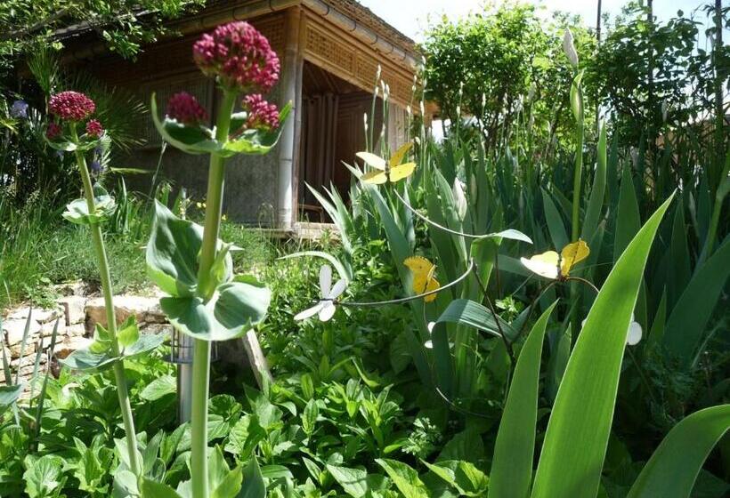 Номер Стандарт Внутренний, Mas Escombelle