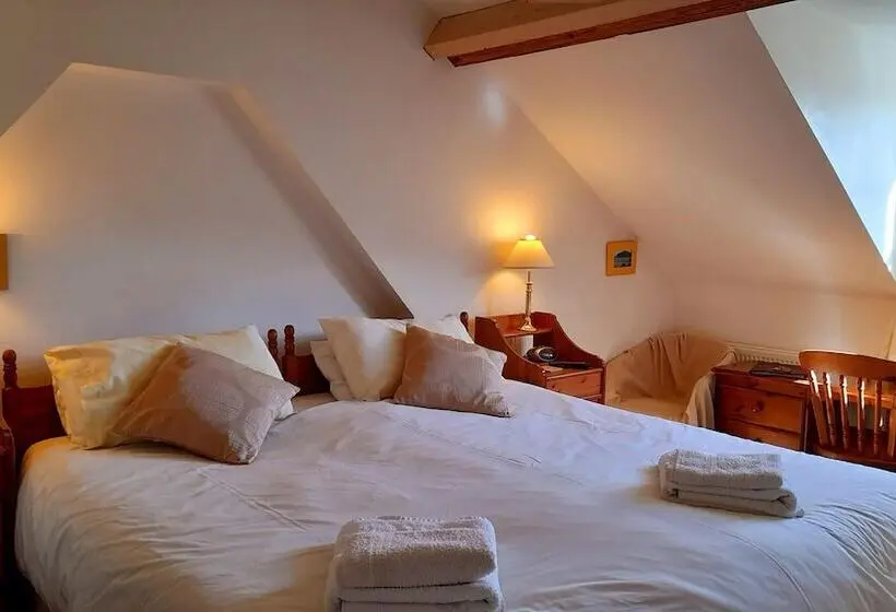 スタンダードルーム, Montacute Country Tearoooms B&b
