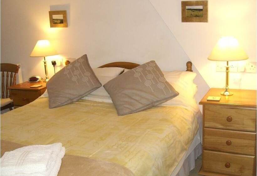 スタンダードルーム, Montacute Country Tearoooms B&b