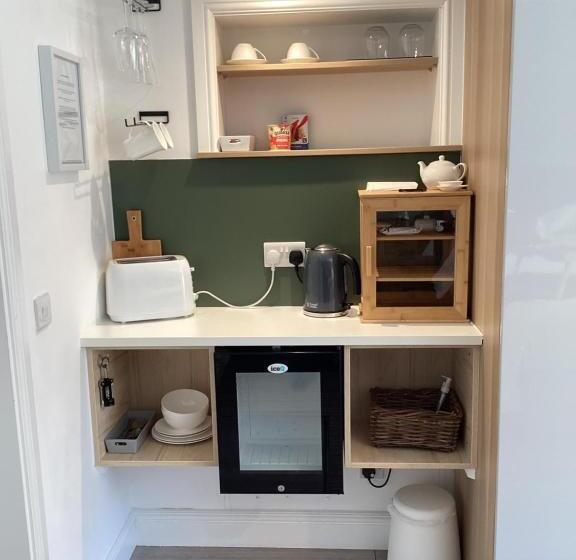 جناح ديلوكس سرير كينج, The Garden Suites At Snape Castle Mews