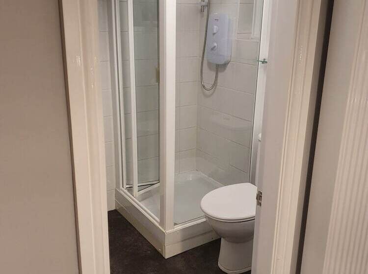 スタンダードルーム, The Braemar Southport