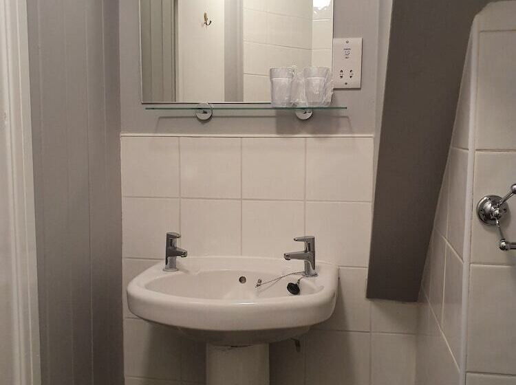 スタンダードルーム, The Braemar Southport