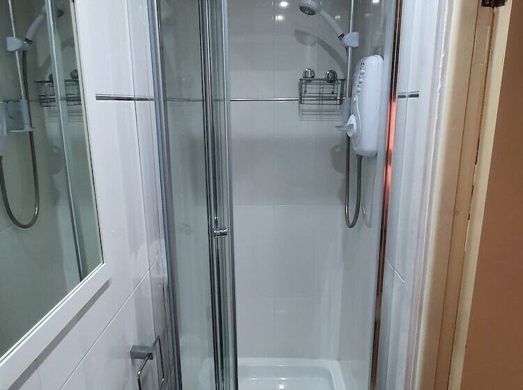 ファミリールーム, The Braemar Southport