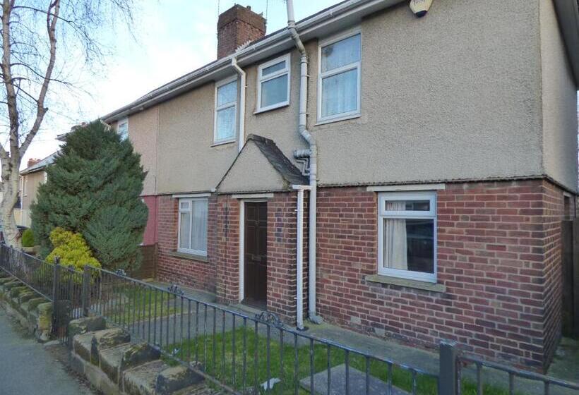 Дом 1 Спальня, Birdholme House