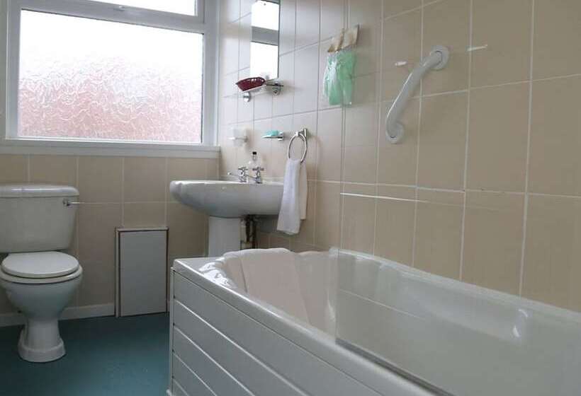 غرفة قياسية, Edenmore