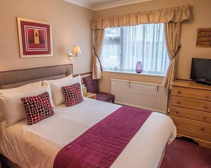 Номер Basic, The Alexander   Seaside Hideaway