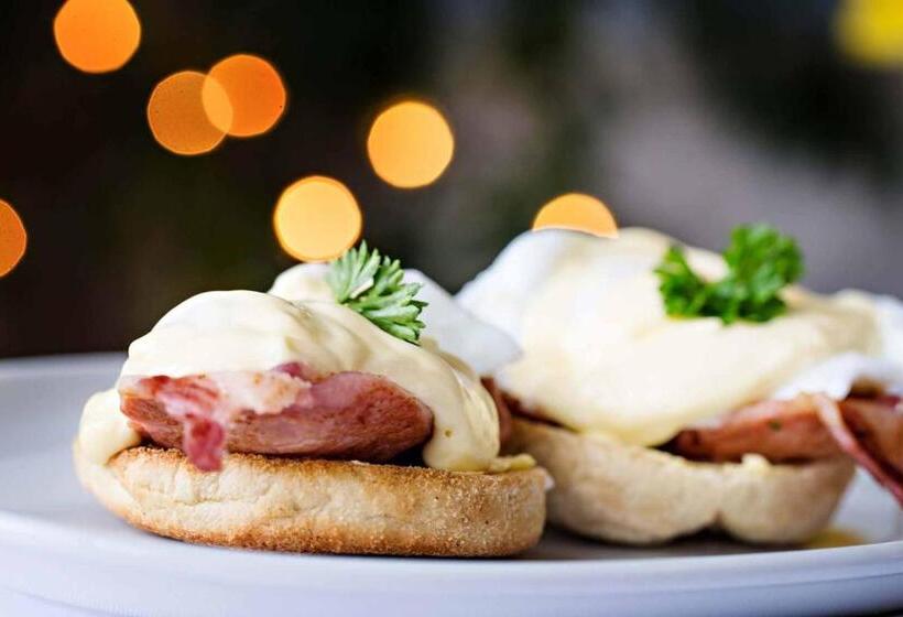 غرفة سوبيريور, Atlanta