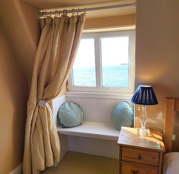 اتاق لوکس با چشمانداز دریا, Rudhanacraige