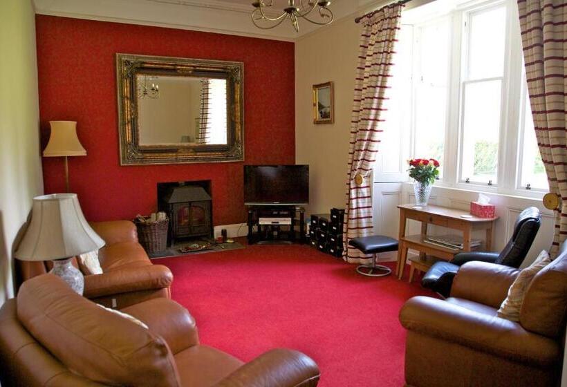 خانه 1 خوابه, Rudhanacraige