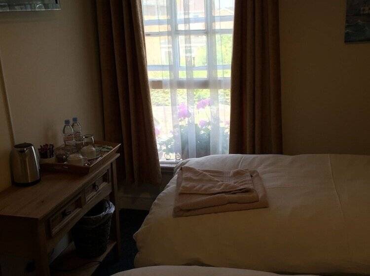 חדר סטנדרט, The New Court Inn