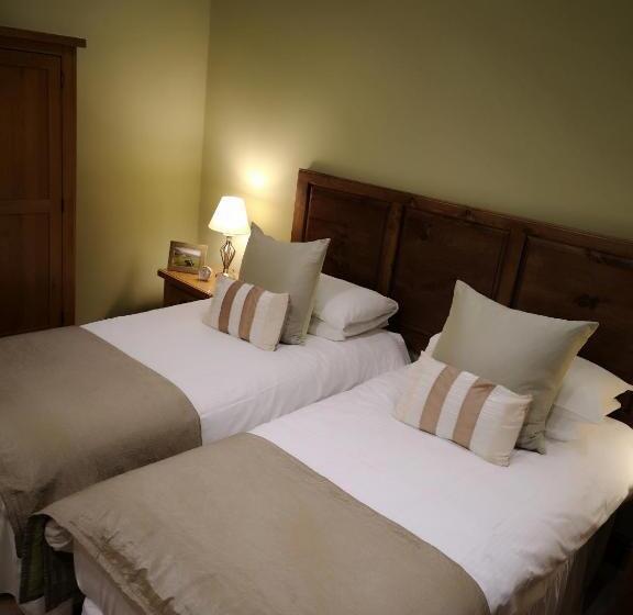 １階のスタンダードルーム, Green Grove Country House