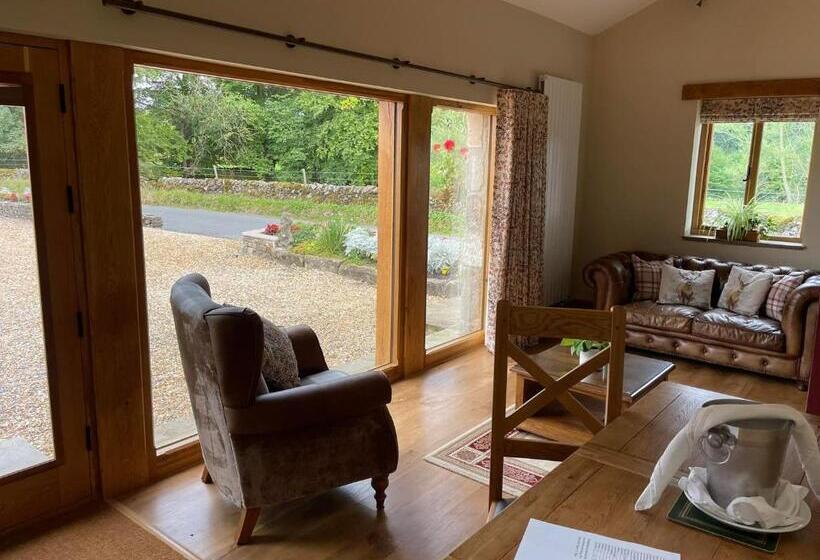 スーペリアースイート, Green Grove Country House