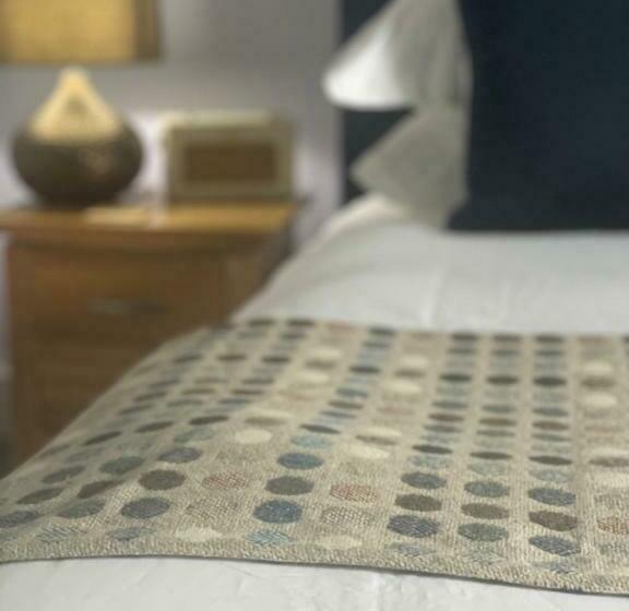 غرفة سوبيريور سرير كينج, Caemorgan Mansion