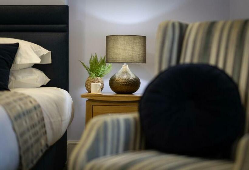 غرفة سوبيريور سرير كينج, Caemorgan Mansion