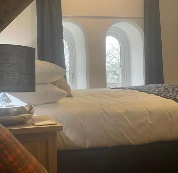 キングサイズベッドのデラックスルーム, Caemorgan Mansion