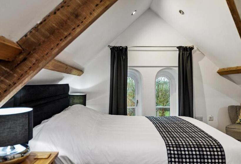 غرفة سوبيريور, Caemorgan Mansion