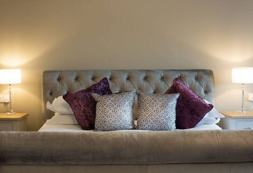 غرفة قياسية, Druid House