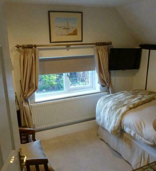 סוויטה, Newark Lodge Guest House