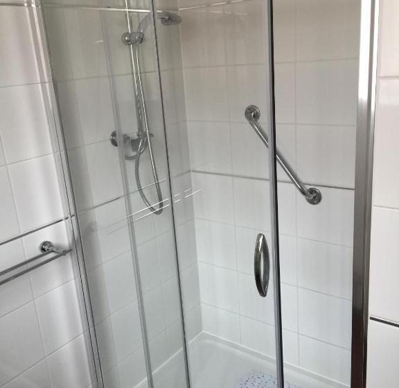 חדר דלוקס, The Bayridge Guest House