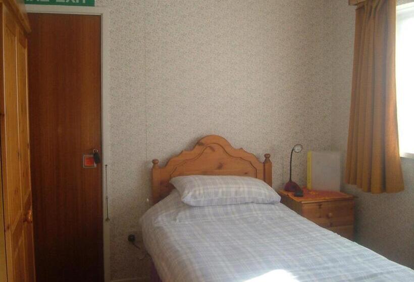 חדר סטנדרט יחיד, Tremains Guest House