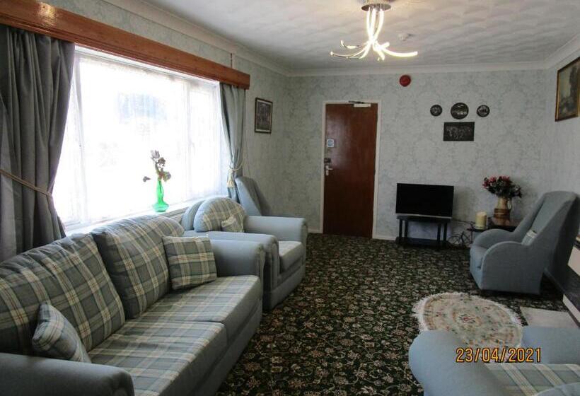 חדר אקונומי יחיד, Tremains Guest House