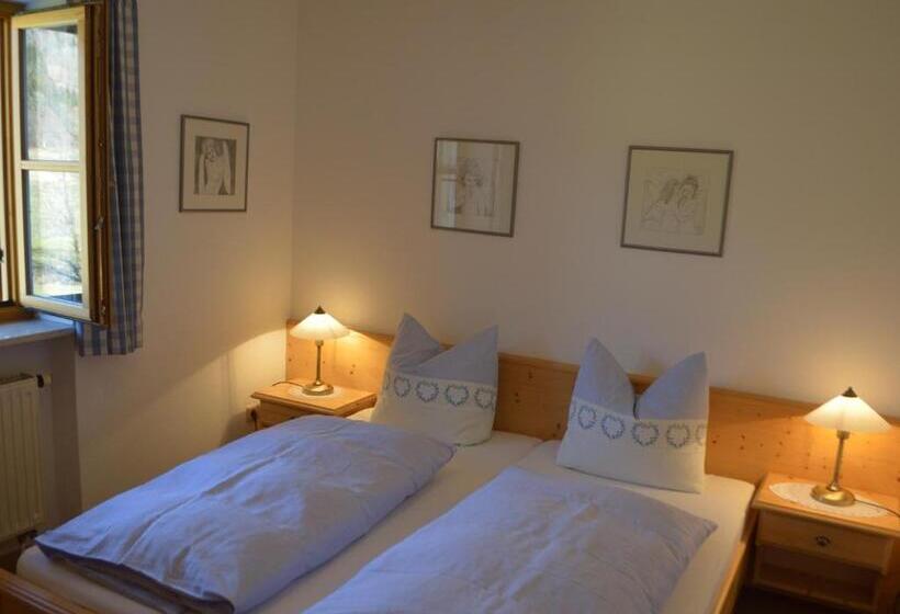 Apartament 2 Dormitoris, Schusterbauer   Chiemgau Karte