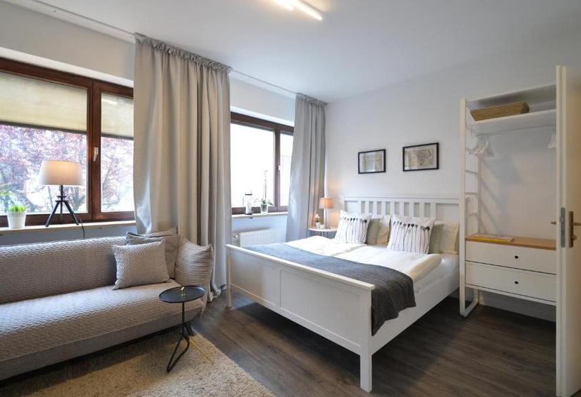 Deluxe-studio, Munich Apart