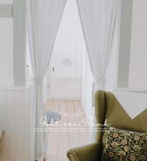 شقة سوبريور غرفة واحدة, Ferienwohnung Gott Sei Dank