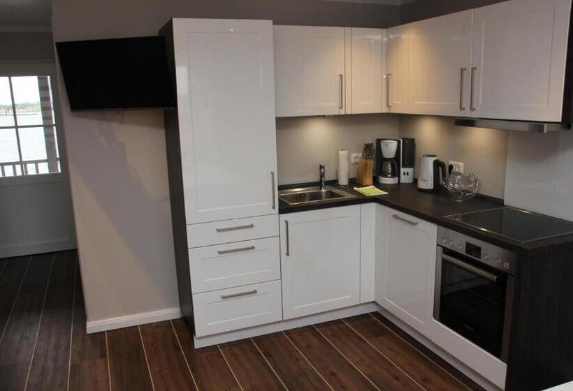 带1个卧室的豪华公寓, Meerblick Lemkenhafen