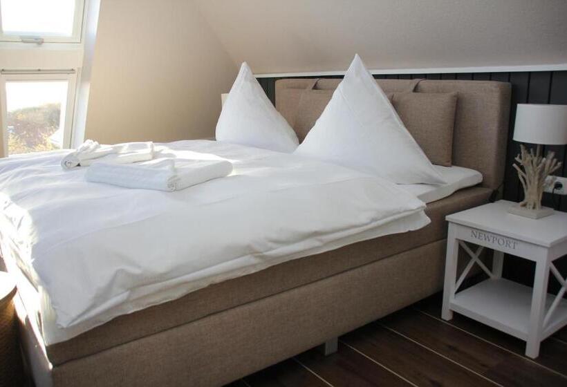 带1个卧室的顶楼公寓, Meerblick Lemkenhafen