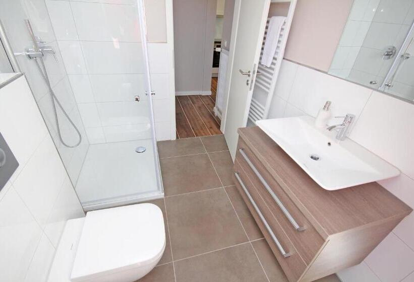 带1个卧室的带海景的公寓, Meerblick Lemkenhafen