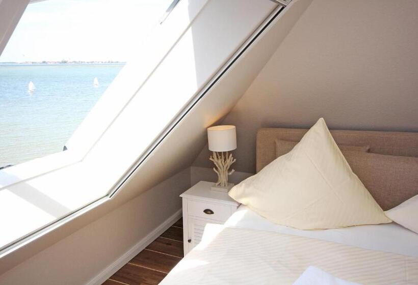 带1个卧室的带海景的公寓, Meerblick Lemkenhafen