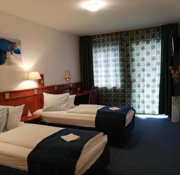 غرفة قياسية مزوَّدة بشُرفة, Moosburger Hof