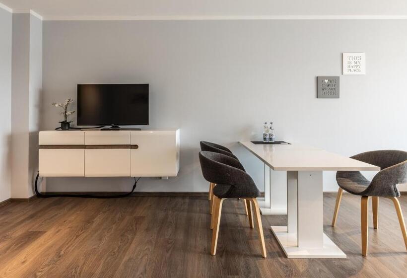 2ベッドルームアパートメント, Living Neuburg