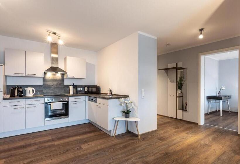 Апартаменты 3 Спальни, Living Neuburg