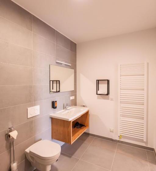 Апартаменты 3 Спальни, Living Neuburg