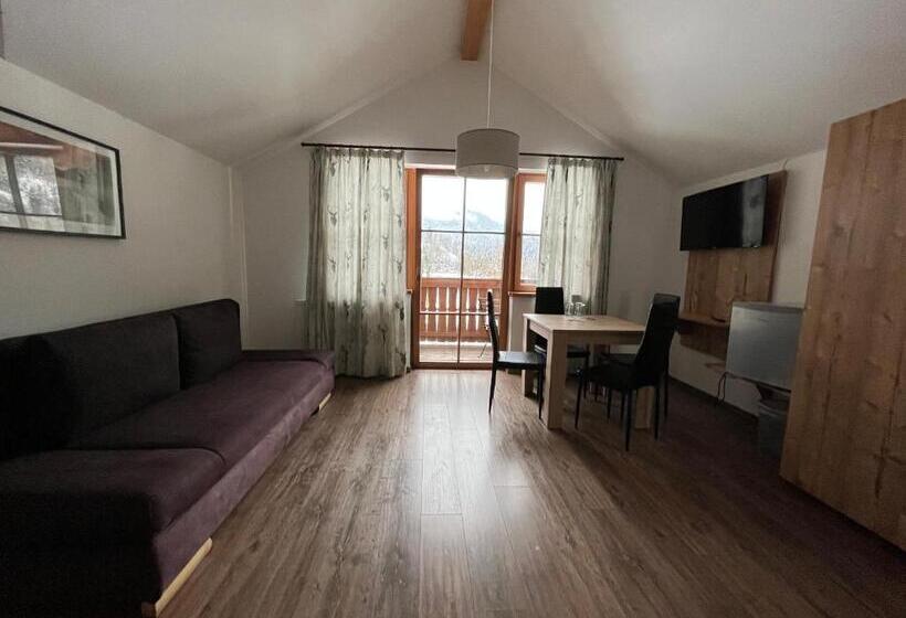 패밀리 스위트, Wurznwirt