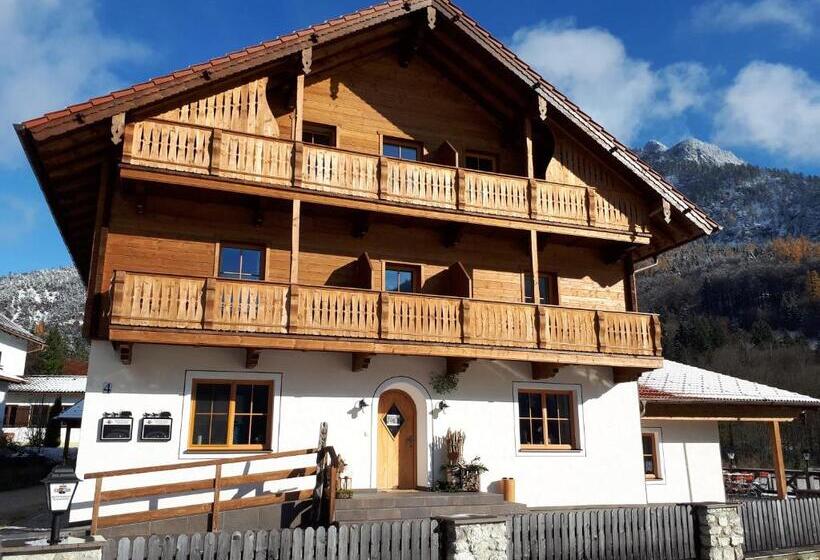 디럭스 룸, Wurznwirt