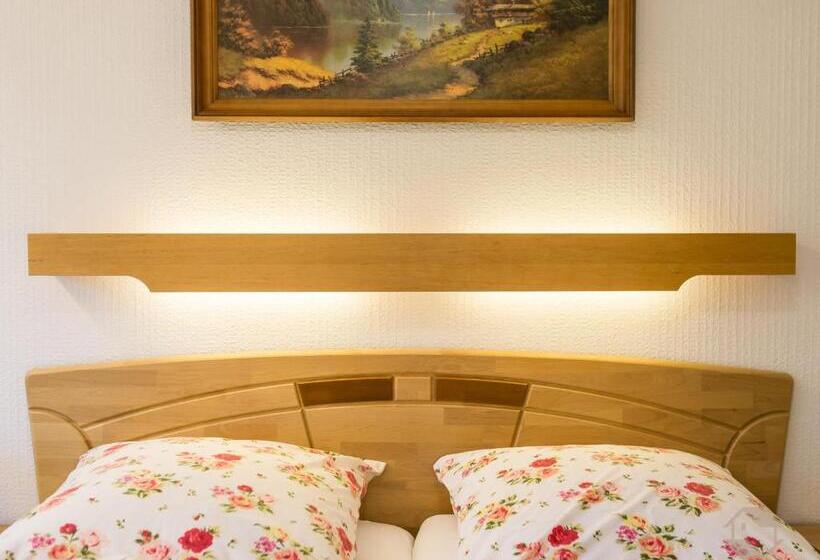 חדר סטנדרט עם מרפסת, Landhaus Gruden Sommerberg