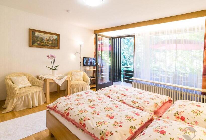 חדר סטנדרט עם מרפסת, Landhaus Gruden Sommerberg