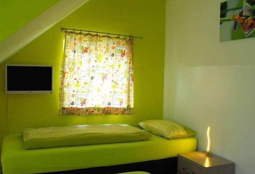 غرفة قياسية, Pension Froschprinz