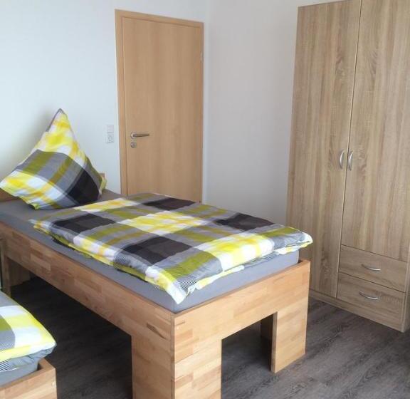 Quarto standard, Pension Rammert